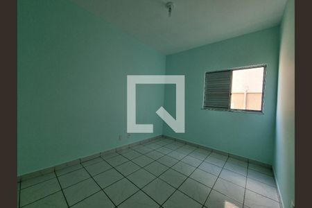 Casa à venda com 180m², 3 quartos e 4 vagas