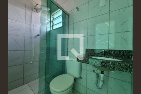 Casa à venda com 180m², 3 quartos e 4 vagas