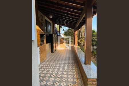 Casa para alugar com 358m², 4 quartos e 4 vagas