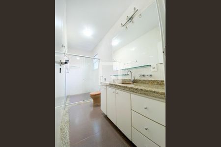 Casa para alugar com 358m², 4 quartos e 4 vagas