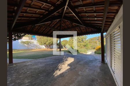 Casa para alugar com 358m², 4 quartos e 4 vagas