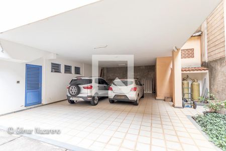 Casa à venda com 495m², 5 quartos e 5 vagas