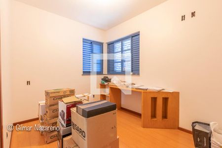Casa à venda com 495m², 5 quartos e 5 vagas