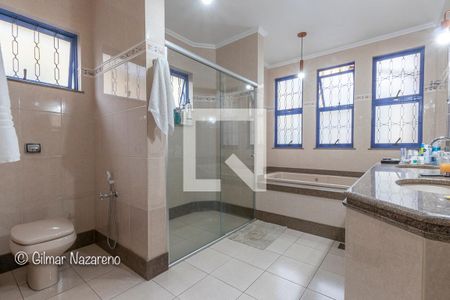 Casa à venda com 495m², 5 quartos e 5 vagas
