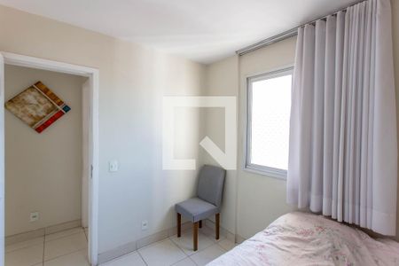 Apartamento à venda com 90m², 3 quartos e 2 vagas Apartamento à venda com 90m², 3 quartos e 2 vagasQuarto 2