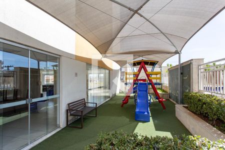 Apartamento à venda com 90m², 3 quartos e 2 vagas Apartamento à venda com 90m², 3 quartos e 2 vagasÁrea Comum - Playground