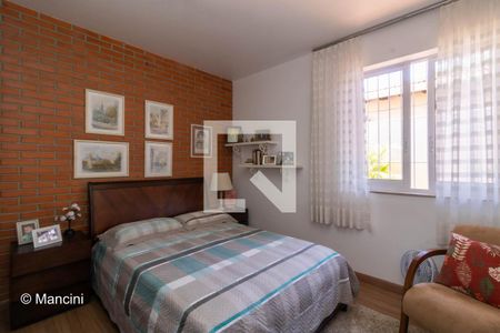 Casa à venda com 360m², 4 quartos e 4 vagas