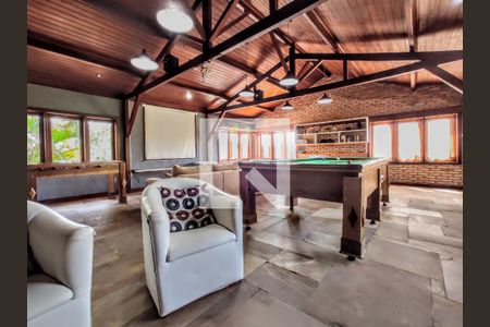 Casa de condomínio à venda com 474m², 4 quartos e 5 vagas