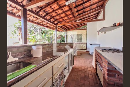 Casa de condomínio à venda com 474m², 4 quartos e 5 vagas