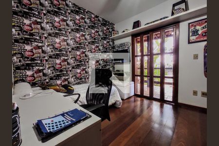 Casa de condomínio à venda com 474m², 4 quartos e 5 vagas