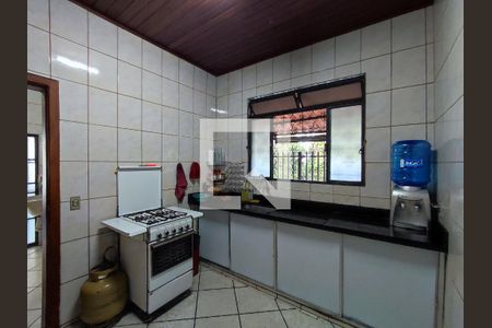 Casa à venda com 75m², 3 quartos e 2 vagasCozinha