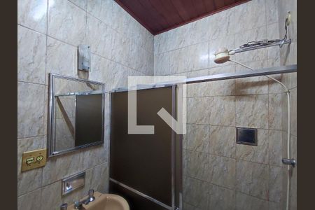 Casa à venda com 75m², 3 quartos e 2 vagasBanheiro