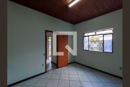 Casa à venda com 75m², 3 quartos e 2 vagasQuarto 3