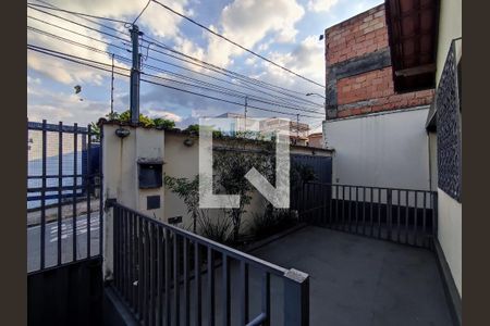 Casa à venda com 75m², 3 quartos e 2 vagasÁrea Externa
