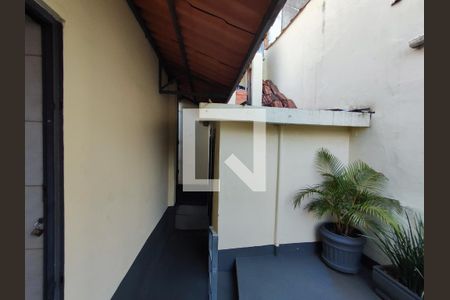 Casa à venda com 75m², 3 quartos e 2 vagasÁrea Externa