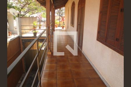 Casa à venda com 398m², 4 quartos e 5 vagas