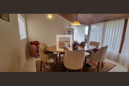 Casa de condomínio à venda com 450m², 5 quartos e 5 vagas