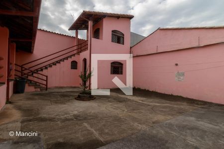 Casa à venda com 200m², 3 quartos e 2 vagas