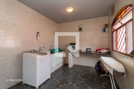 Casa à venda com 200m², 3 quartos e 2 vagas