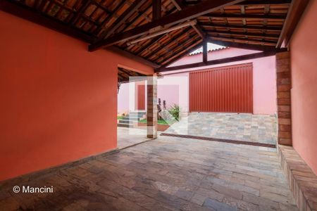 Casa à venda com 200m², 3 quartos e 2 vagas