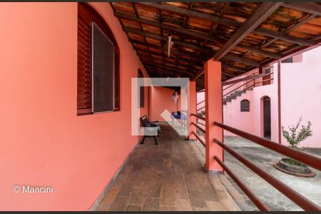 Casa à venda com 200m², 3 quartos e 2 vagas