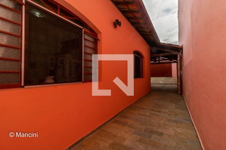 Casa à venda com 200m², 3 quartos e 2 vagas