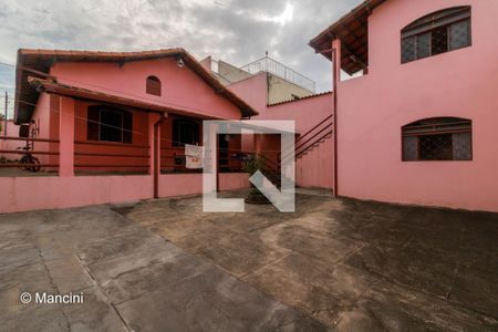 Casa à venda com 200m², 3 quartos e 2 vagas