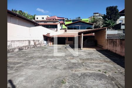 Casa à venda com 313m², 3 quartos e 10 vagas