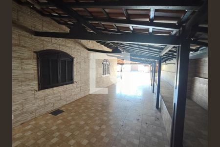 Casa à venda com 313m², 3 quartos e 10 vagas