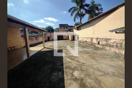Casa à venda com 313m², 3 quartos e 10 vagas