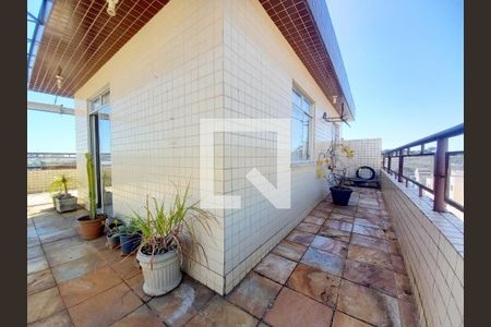 Apartamento à venda com 210m², 5 quartos e 4 vagas