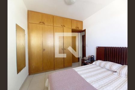 Apartamento à venda com 210m², 5 quartos e 4 vagas