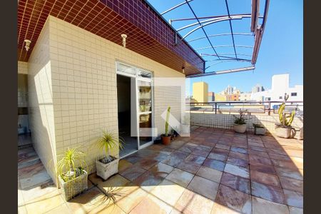 Apartamento à venda com 210m², 5 quartos e 4 vagas