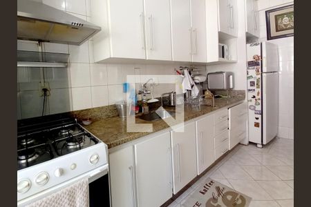 Apartamento à venda com 210m², 5 quartos e 4 vagas