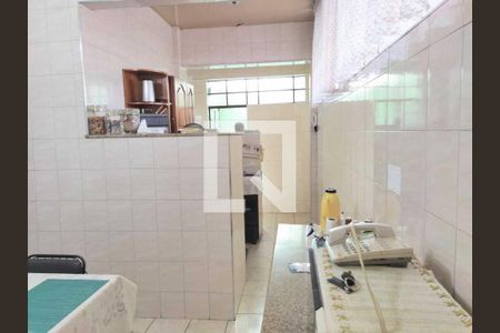 Apartamento à venda com 107m², 2 quartos e sem vaga