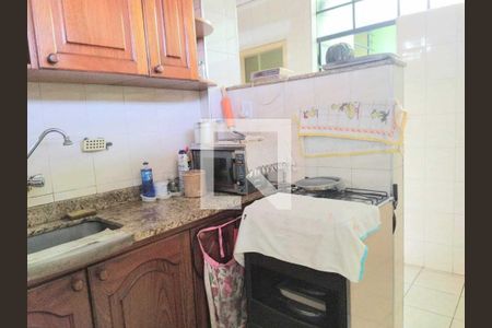 Apartamento à venda com 107m², 2 quartos e sem vaga