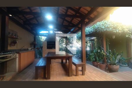 Casa à venda com 518m², 5 quartos e 4 vagas