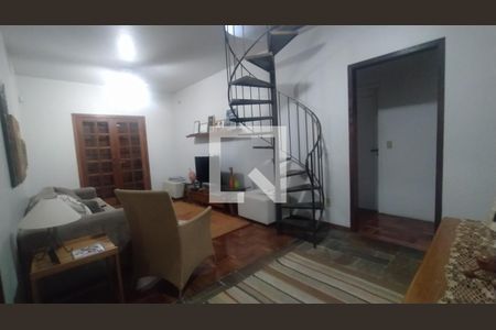 Casa à venda com 518m², 5 quartos e 4 vagas