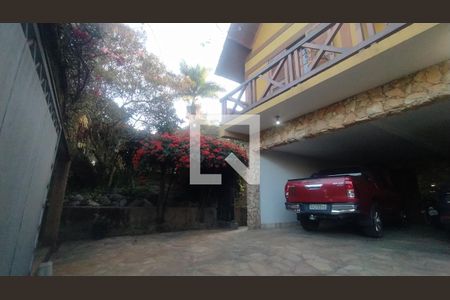 Casa à venda com 518m², 5 quartos e 4 vagas