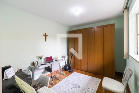 Casa à venda com 107m², 3 quartos e 10 vagasQuarto 3