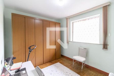 Casa à venda com 107m², 3 quartos e 10 vagasQuarto 3