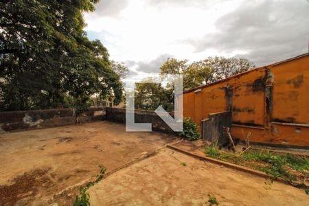 Casa à venda com 320m², 4 quartos e 4 vagas