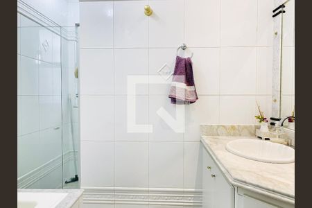 Apartamento à venda com 235m², 4 quartos e 2 vagas