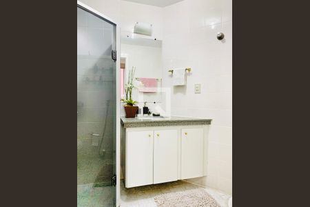 Apartamento à venda com 235m², 4 quartos e 2 vagas