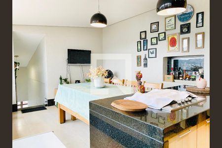 Apartamento à venda com 235m², 4 quartos e 2 vagas