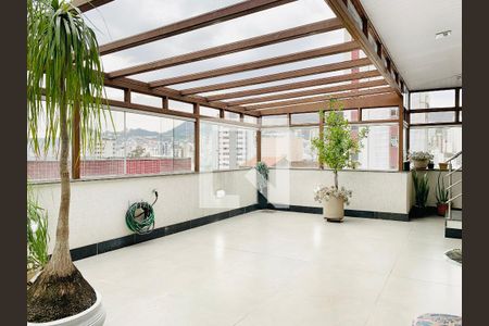 Apartamento à venda com 235m², 4 quartos e 2 vagas