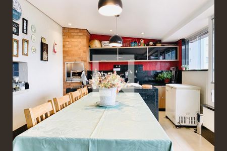 Apartamento à venda com 235m², 4 quartos e 2 vagas