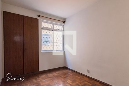 Apartamento à venda com 3 quartos, 90m² em Grajaú, Belo Horizonte