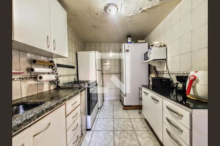 Casa à venda com 137m², 4 quartos e 2 vagas