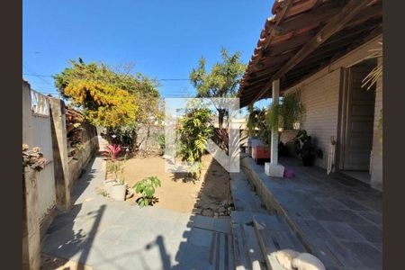 Casa à venda com 150m², 3 quartos e 4 vagas